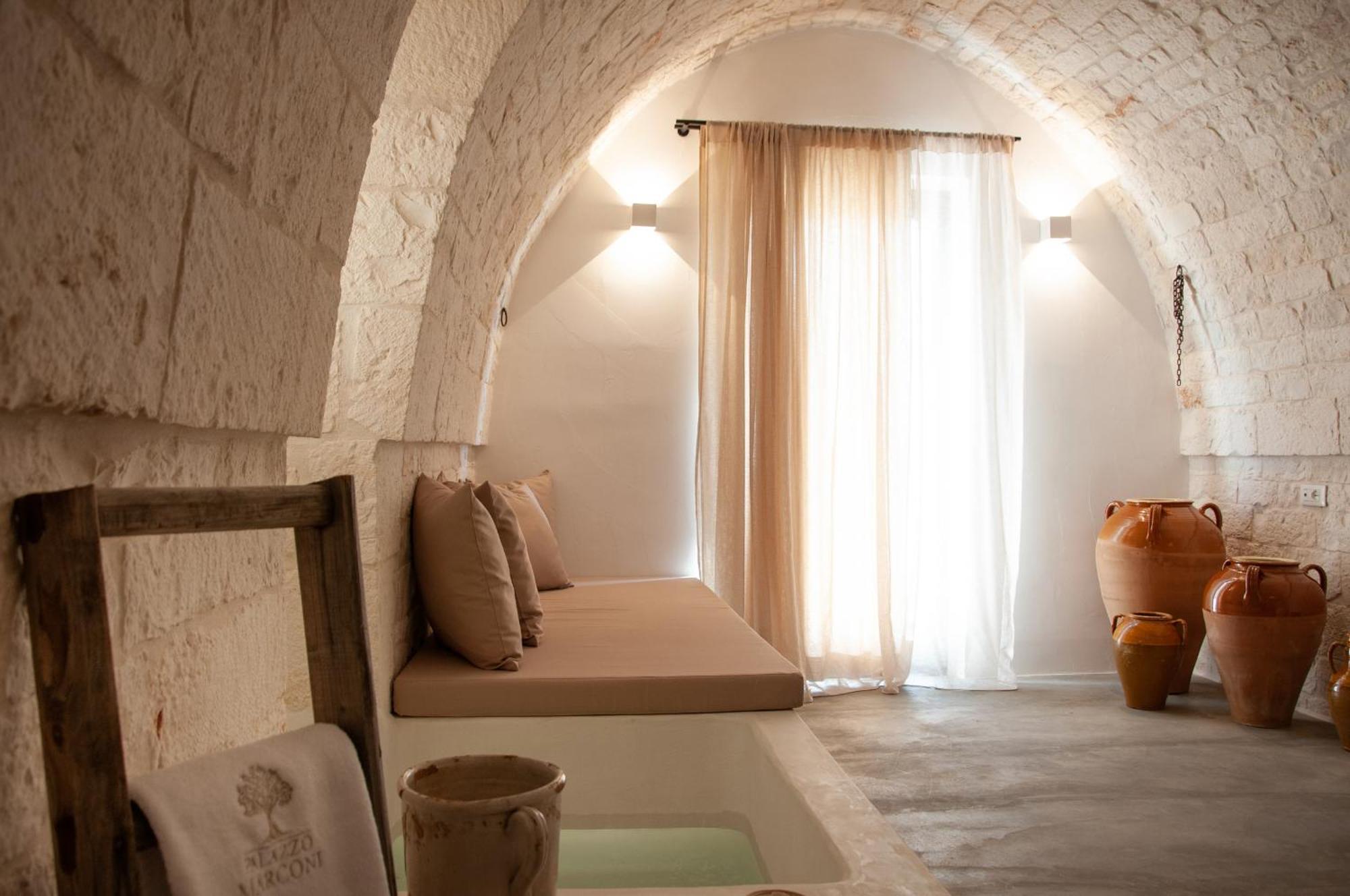 Hotel Palazzo Marconi Locorotondo Esterno foto